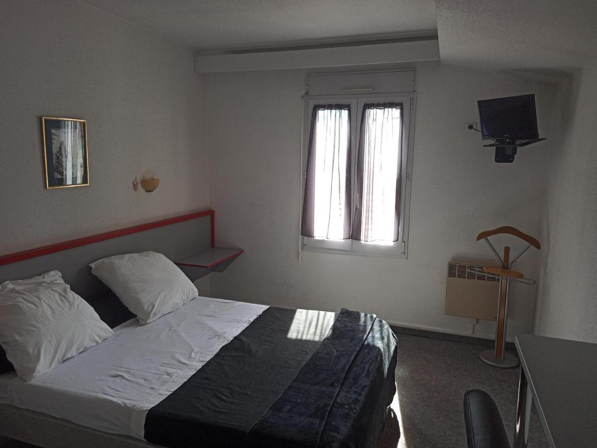 La Pierre Blanche Hotel Luzenac Luaran gambar